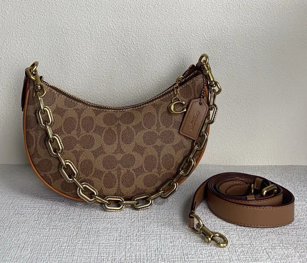 Coach brown pea bag